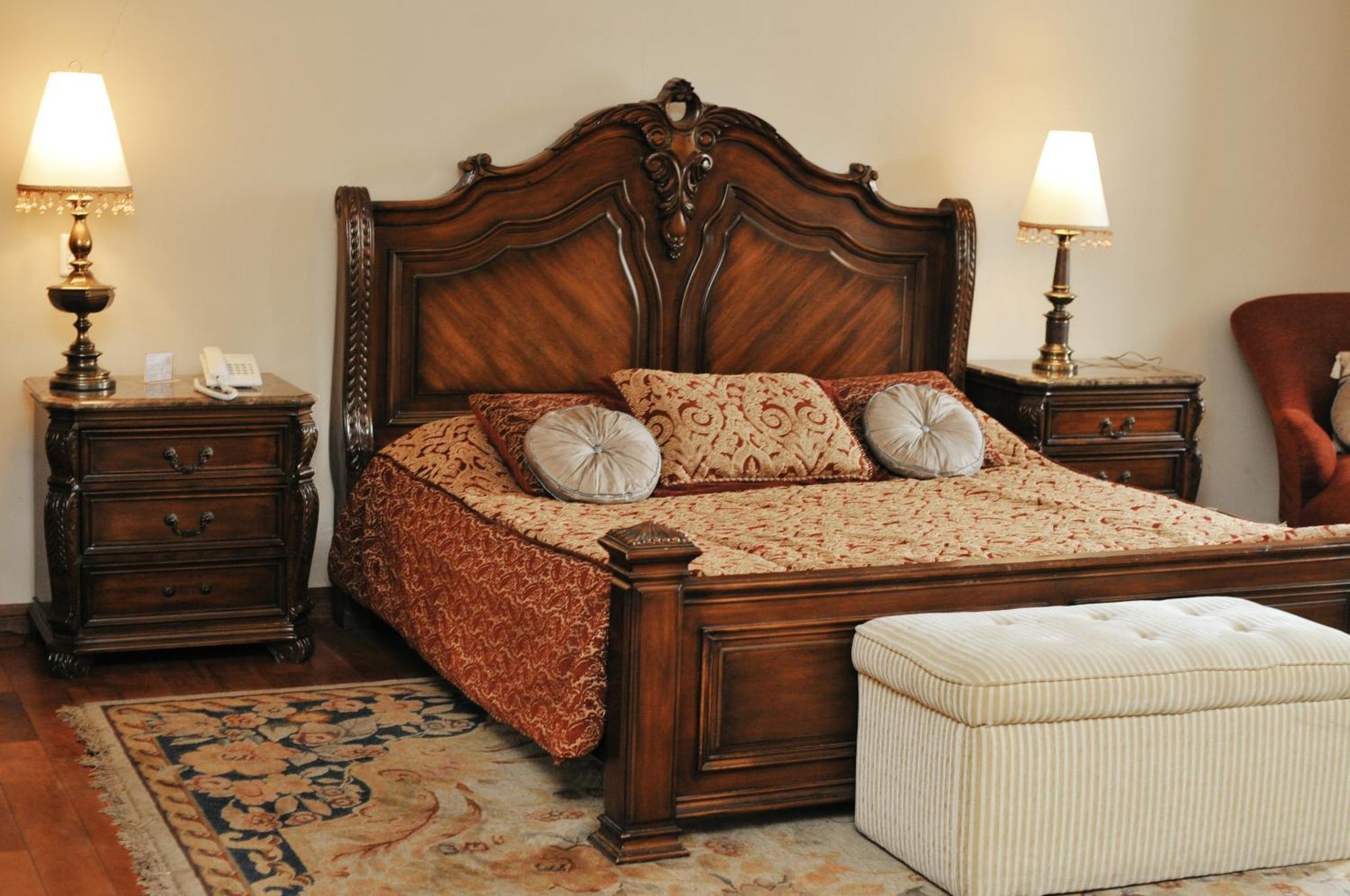 Parador Santa Maria La Real سوكر المظهر الخارجي الصورة