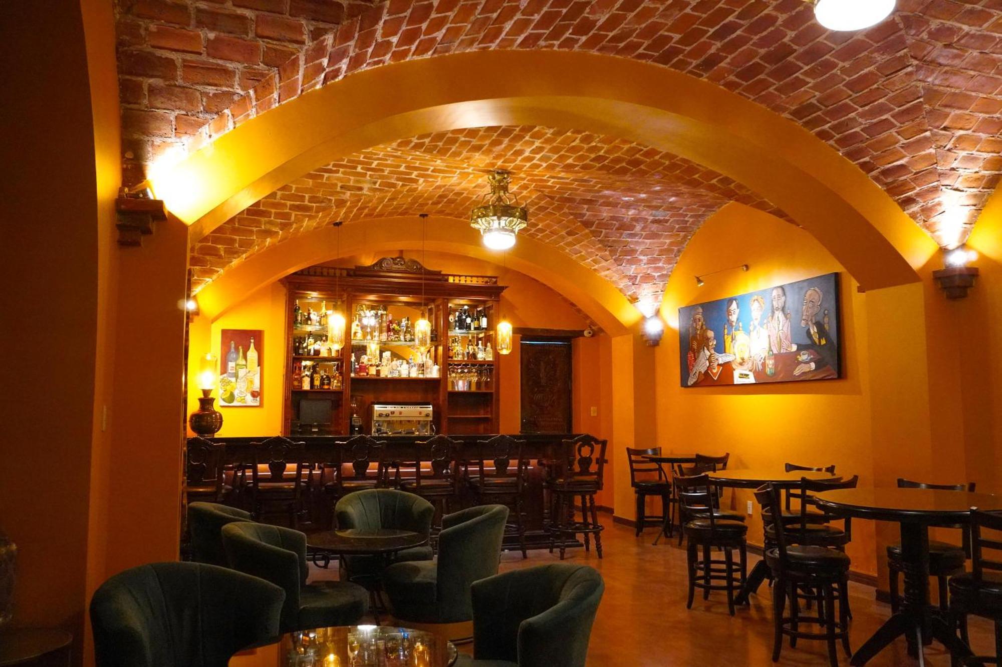 Parador Santa Maria La Real سوكر المظهر الخارجي الصورة